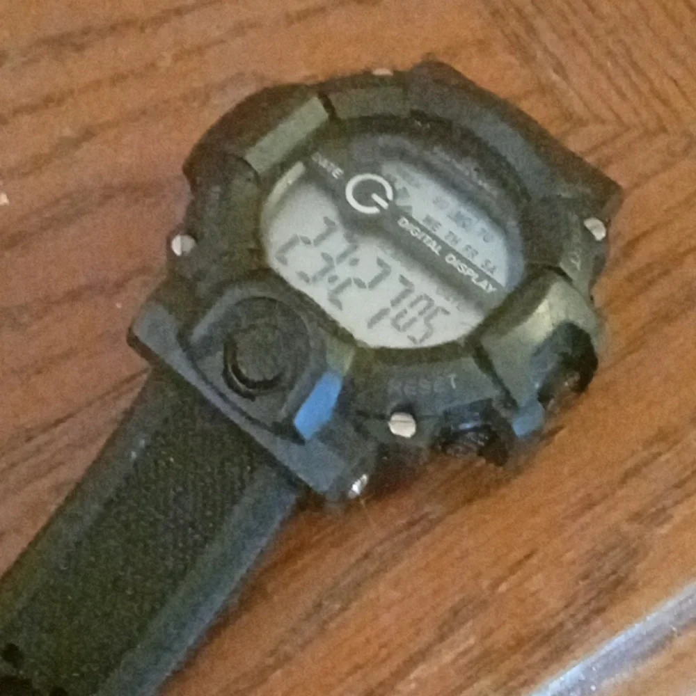 Water proof sports watch
